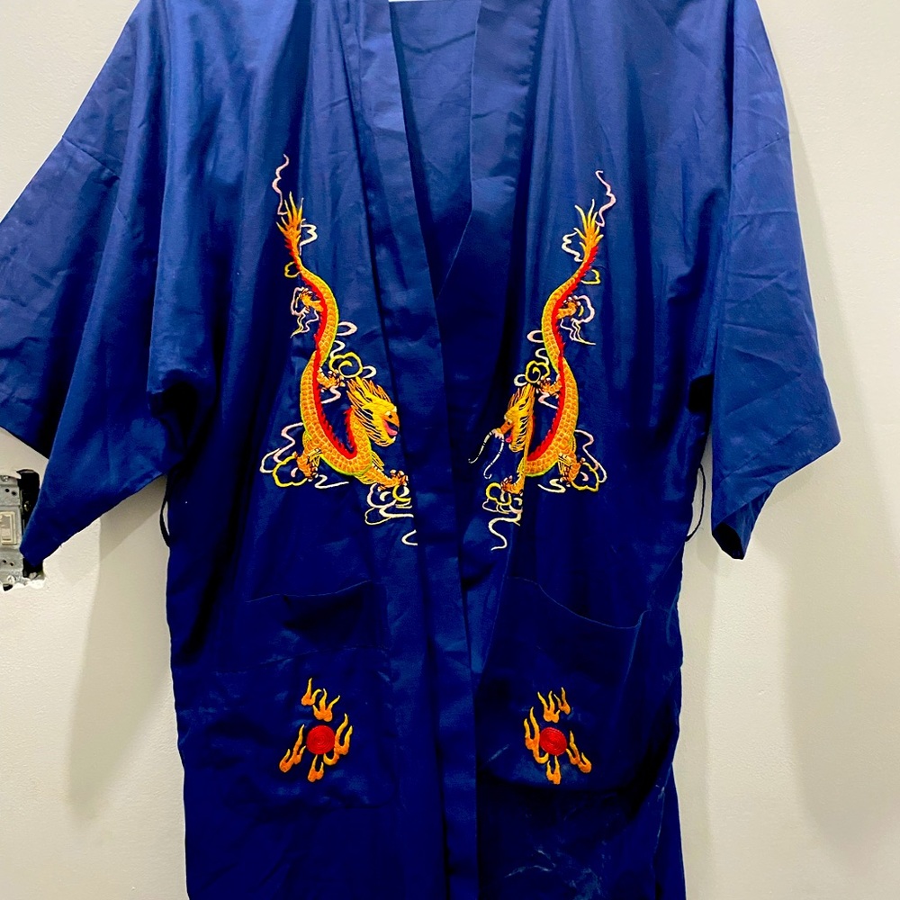 Redo Chinese lightweight robe